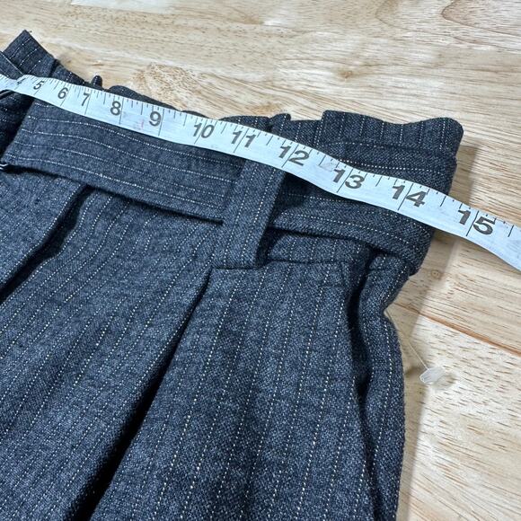 A.L.C. NWOT Diego Belted High Waisted Pinstripe Tapered Pant Gray Size 6 Pleated - Picture 8 of 10